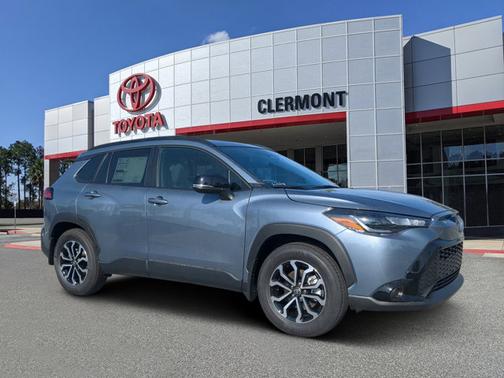 2025 Toyota Corolla Cross Hybrid SE