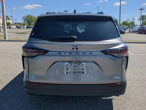 Heavy Metal 2026 Toyota Sienna XLE