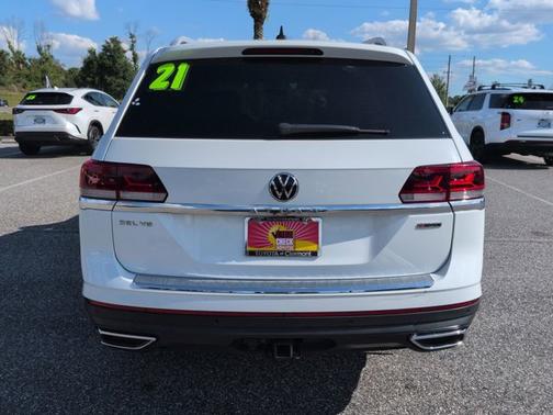 Pure White 2021 Volkswagen Atlas 3.6L V6 SEL