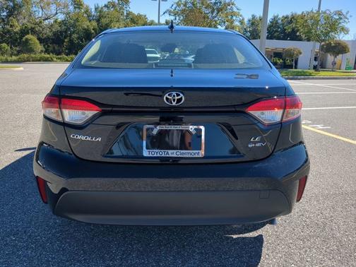 2026 Toyota Corolla Hybrid LE