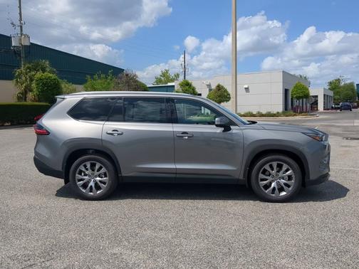 2025 Toyota Grand Highlander Hybrid Limited