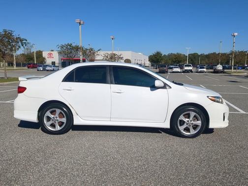 2011 Toyota Corolla S