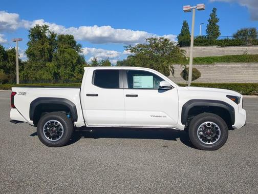 2025 Toyota Tacoma TRD Off Road