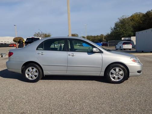 2007 Toyota Corolla LE