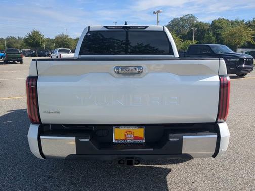 2022 Toyota Tundra Limited Hybrid