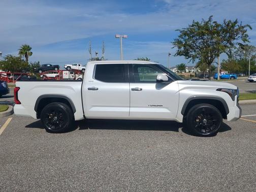 2022 Toyota Tundra Limited Hybrid
