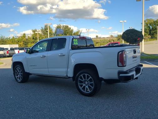 2022 GMC Canyon 4WD Denali