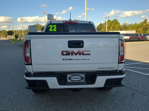2022 GMC Canyon 4WD Denali