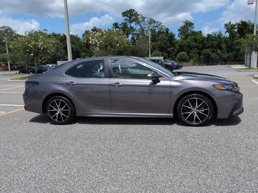 Predawn Gray Mica 2023 Toyota Camry SE