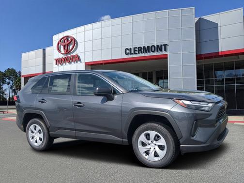2025 Toyota RAV4 LE