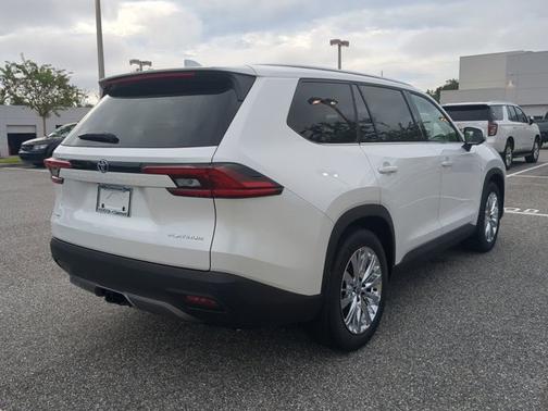 2025 Toyota Grand Highlander Platinum