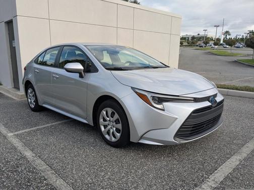 2024 Toyota Corolla Hybrid LE