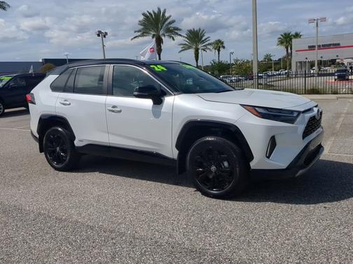2024 Toyota RAV4 Hybrid XSE