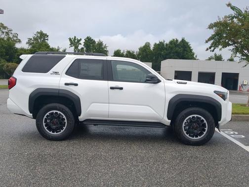 2025 Toyota 4Runner TRD Off Road