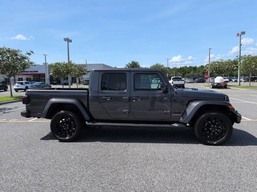 Black Clearcoat 2021 Jeep Gladiator High Altitude