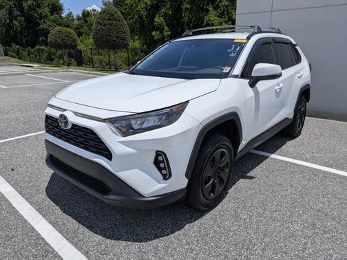 White 2020 Toyota RAV4 LE