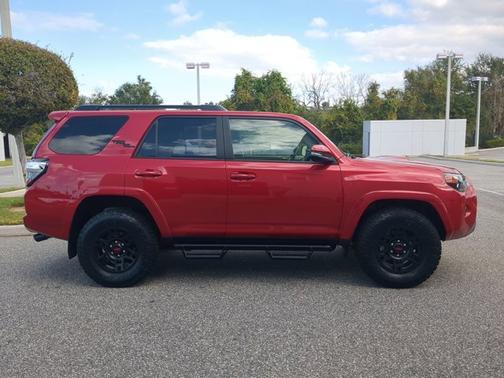 2023 Toyota 4Runner TRD Off Road