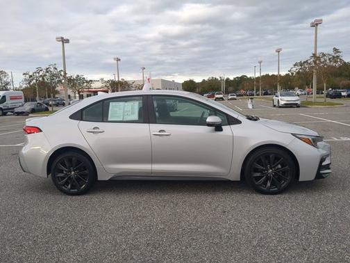 2023 Toyota Corolla SE