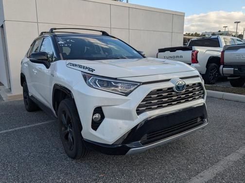2019 Toyota RAV4 Hybrid XSE