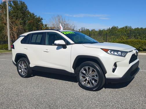 2021 Toyota RAV4 XLE Premium