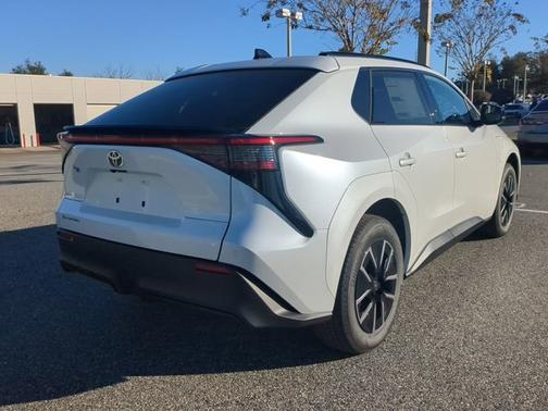 2026 Toyota bZ XLE Plus