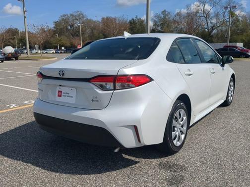 2025 Toyota Corolla Hybrid LE