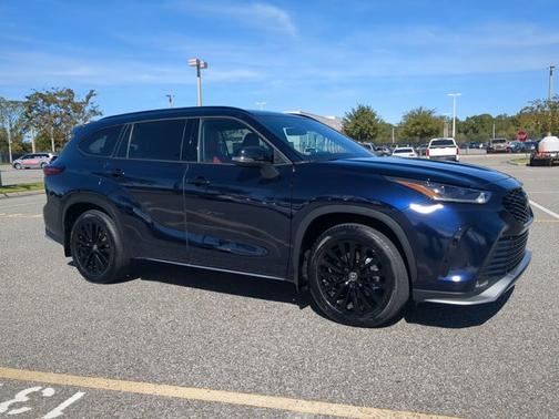 2024 Toyota Highlander XSE