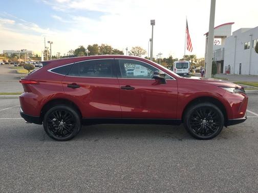 2023 Toyota Venza Nightshade