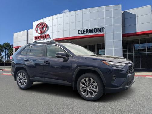 2025 Toyota RAV4 XLE Premium