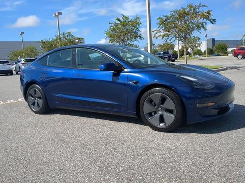 2023 Tesla Model 3 Base
