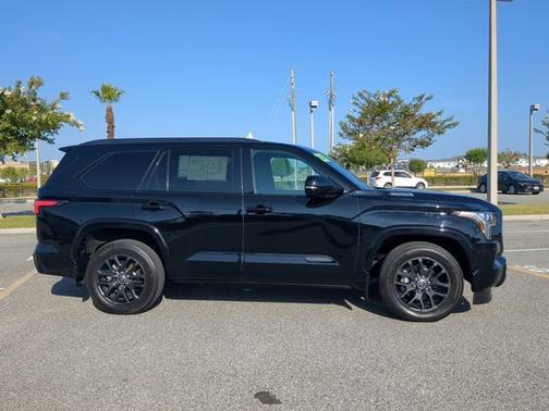 2023 Toyota Sequoia Platinum