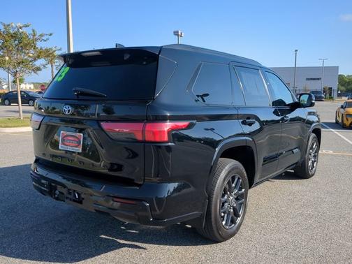 2023 Toyota Sequoia Platinum