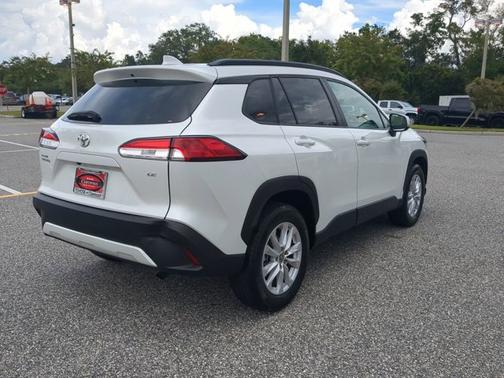 2022 Toyota Corolla Cross LE