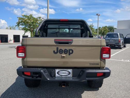 2020 Jeep Gladiator Sport