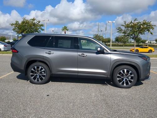 2025 Toyota Grand Highlander Hybrid MAX Limited
