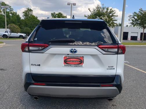 2024 Toyota RAV4 Hybrid XSE
