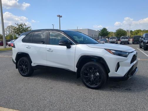 2024 Toyota RAV4 Hybrid XSE
