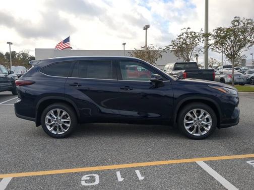 2026 Toyota Highlander Limited