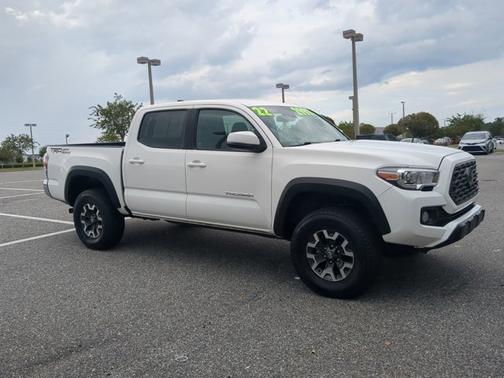 2022 Toyota Tacoma Base