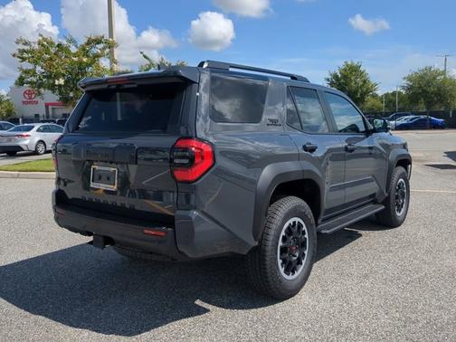2025 Toyota 4Runner TRD Off Road