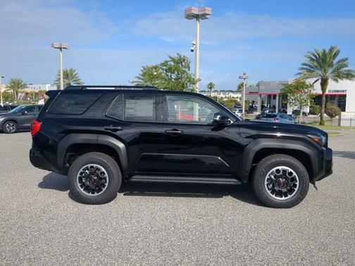 2025 Toyota 4Runner TRD Off Road
