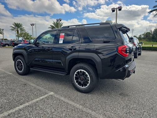 2025 Toyota 4Runner TRD Off Road