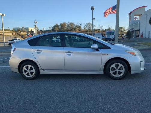 2014 Toyota Prius Three