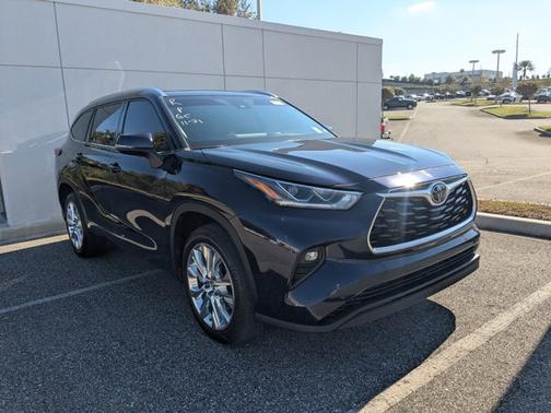 2023 Toyota Highlander Limited
