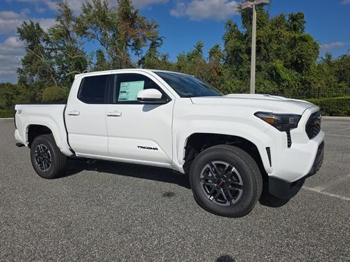 2025 Toyota Tacoma TRD Sport