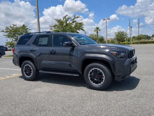2025 Toyota 4Runner TRD Off Road
