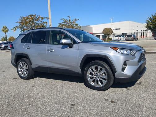 2021 Toyota RAV4 XLE Premium