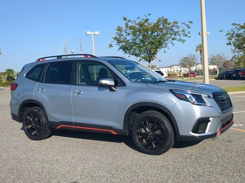 Ice Silver Metallic 2023 Subaru Forester Sport
