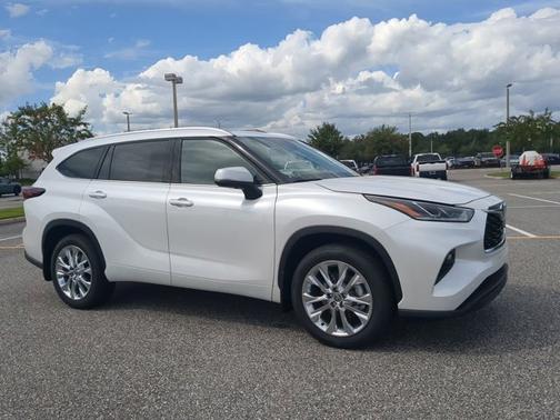 2025 Toyota Highlander Limited