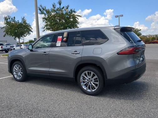 2025 Toyota Grand Highlander Platinum